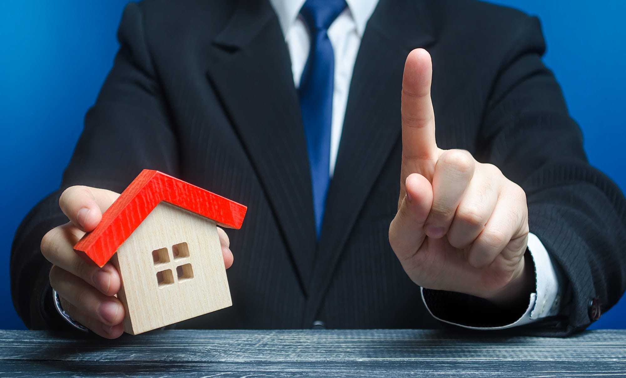 BBB's Summer Warning: Beware Timeshare Traps